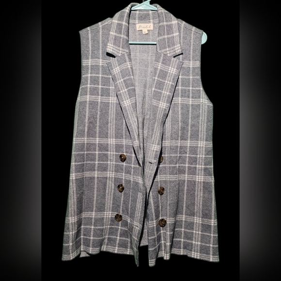 Marled Jackets & Blazers - Marled Gray Checkered Vest EUC Large PTP 22